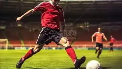 杨紫为李现准时庆生：同窗好友，未来辉煌前行